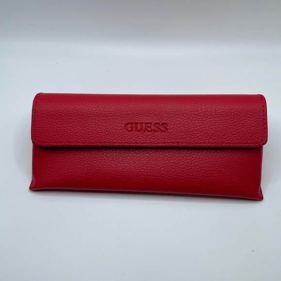 GUESS Red & Black Eyeglasses Case with Cleaning Cloth- NWOT - Picture 1 of 7